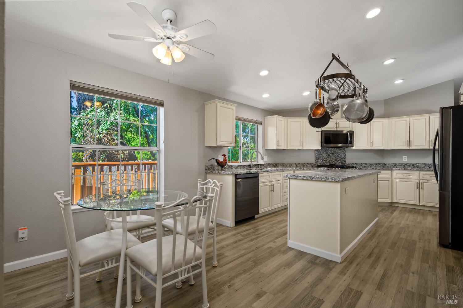 117 Shamrock Circle Santa Rosa CA 95403
