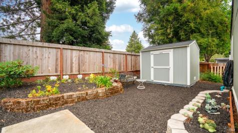 187 W Rancho Verde Circle Rohnert Park CA 94928