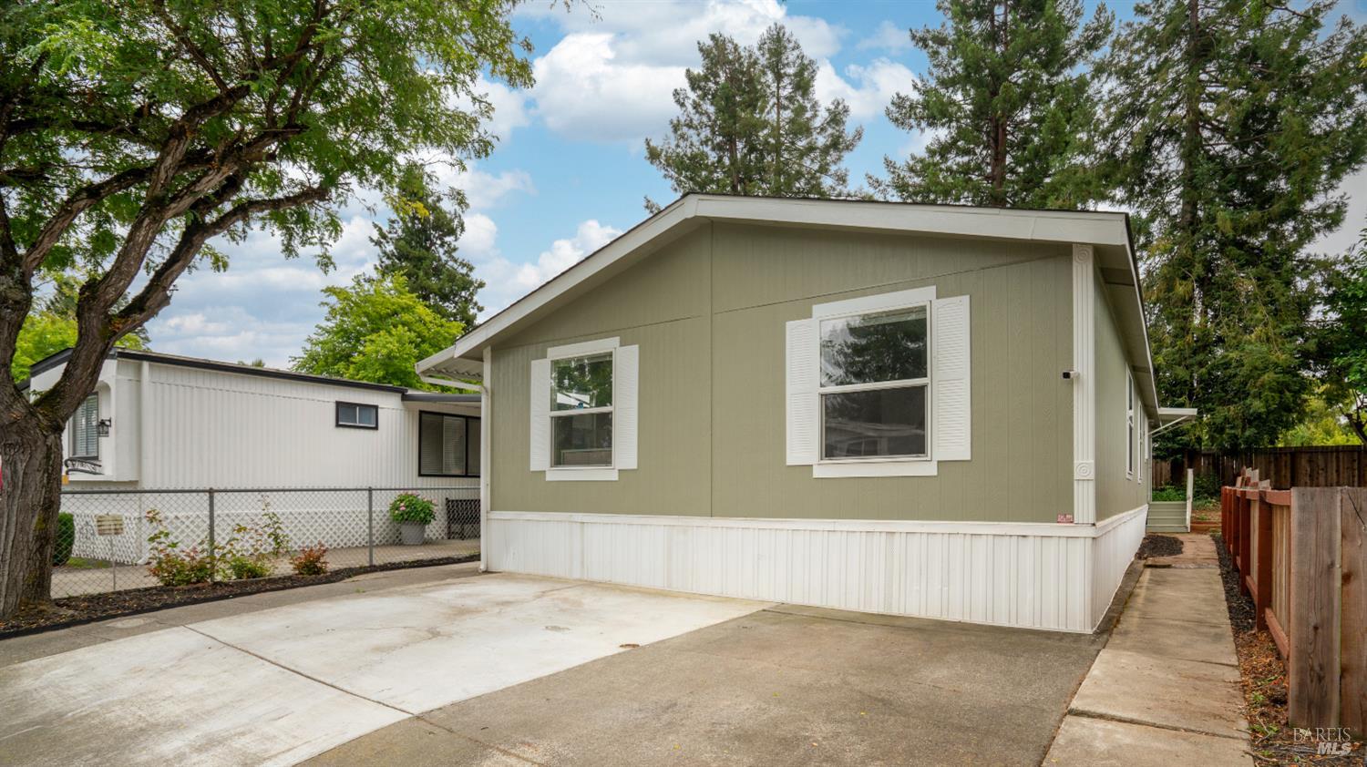 187 W Rancho Verde Circle Rohnert Park CA 94928