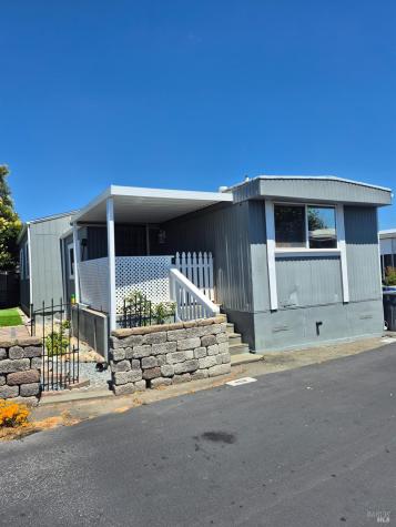 406 Sonoma Lane Rohnert Park CA 94928