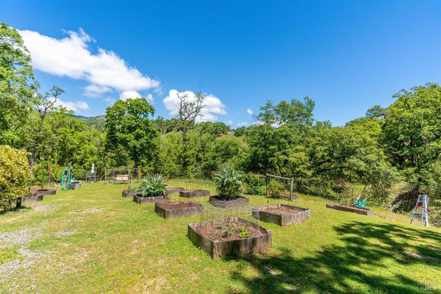 11455 Wild Oaks Lane Ukiah CA 95482