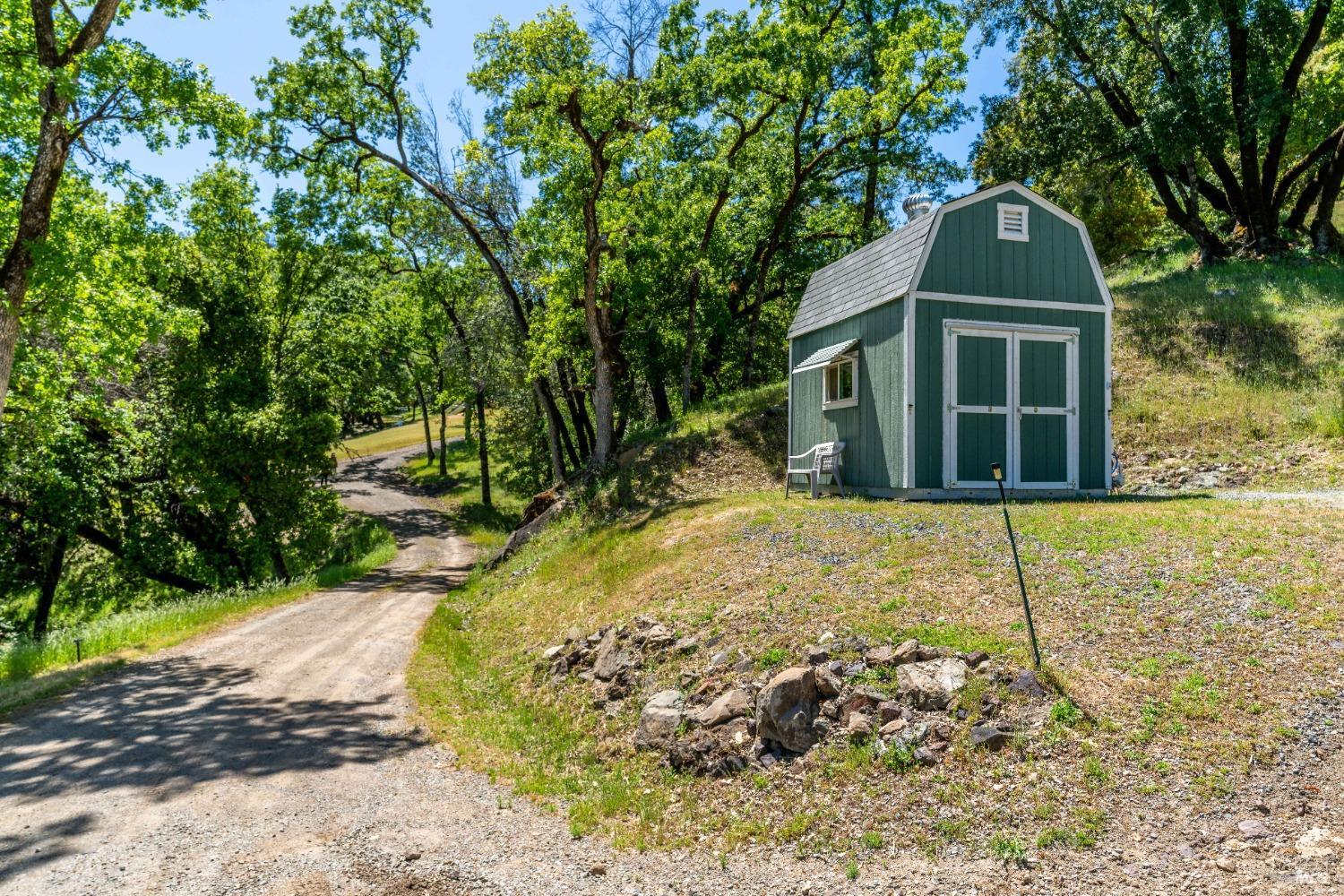 11455 Wild Oaks Lane Ukiah CA 95482
