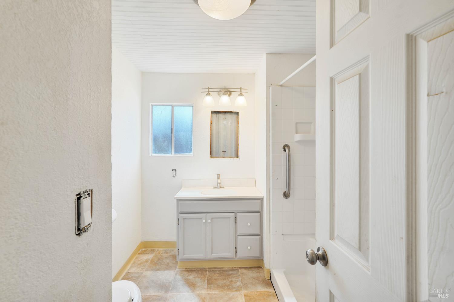 4580 S. Terrace Avenue Lakeport CA 95453
