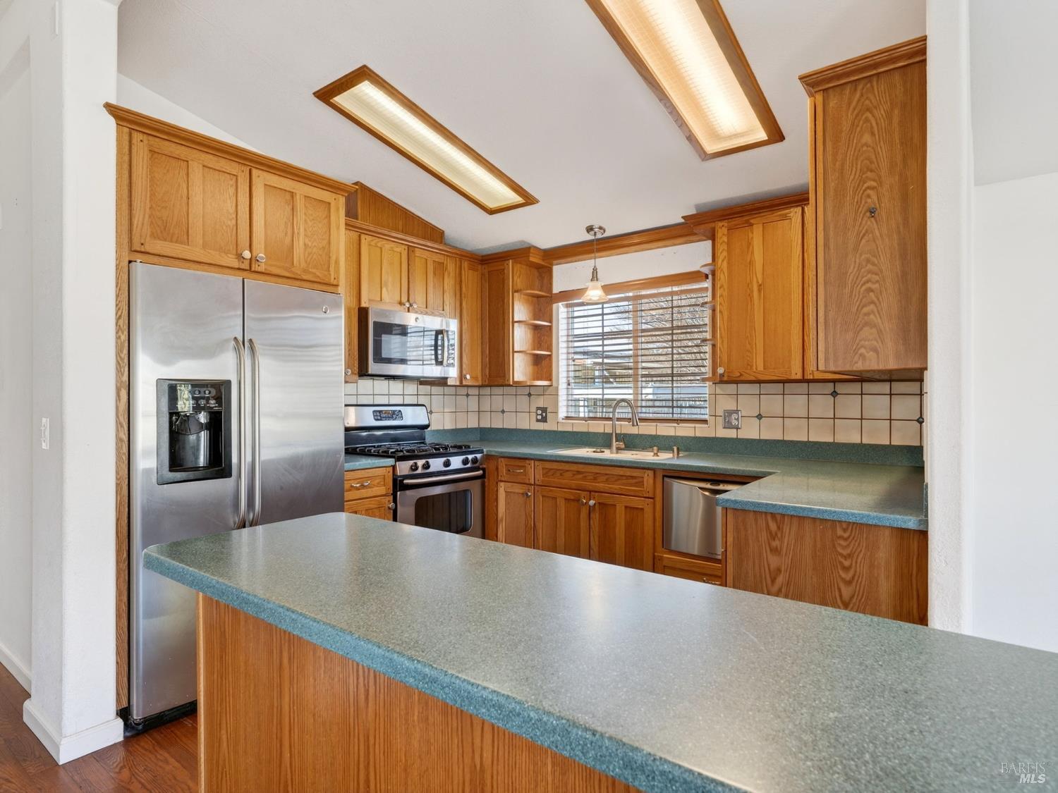 54 Hacienda Drive Napa CA 94558