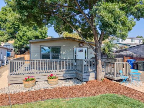 4225 3RD Avenue Lakeport CA 95453