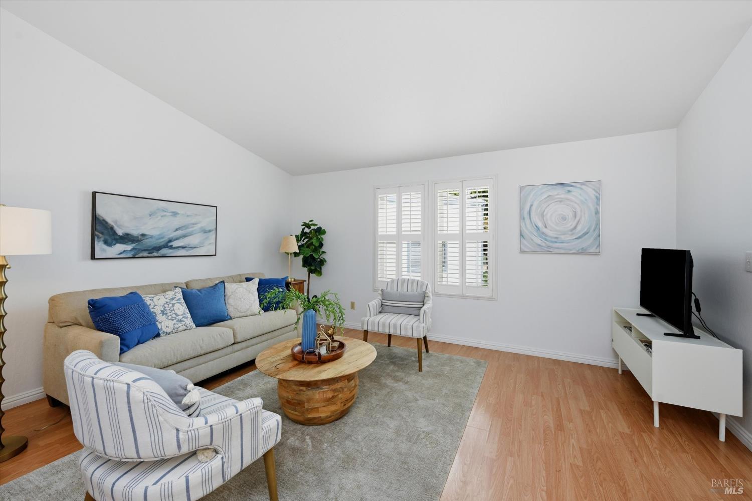 212 Julie Place Napa CA 94558