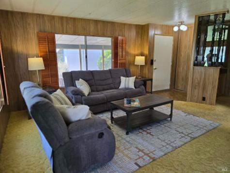 246 Parque Cabana Rohnert Park CA 94928