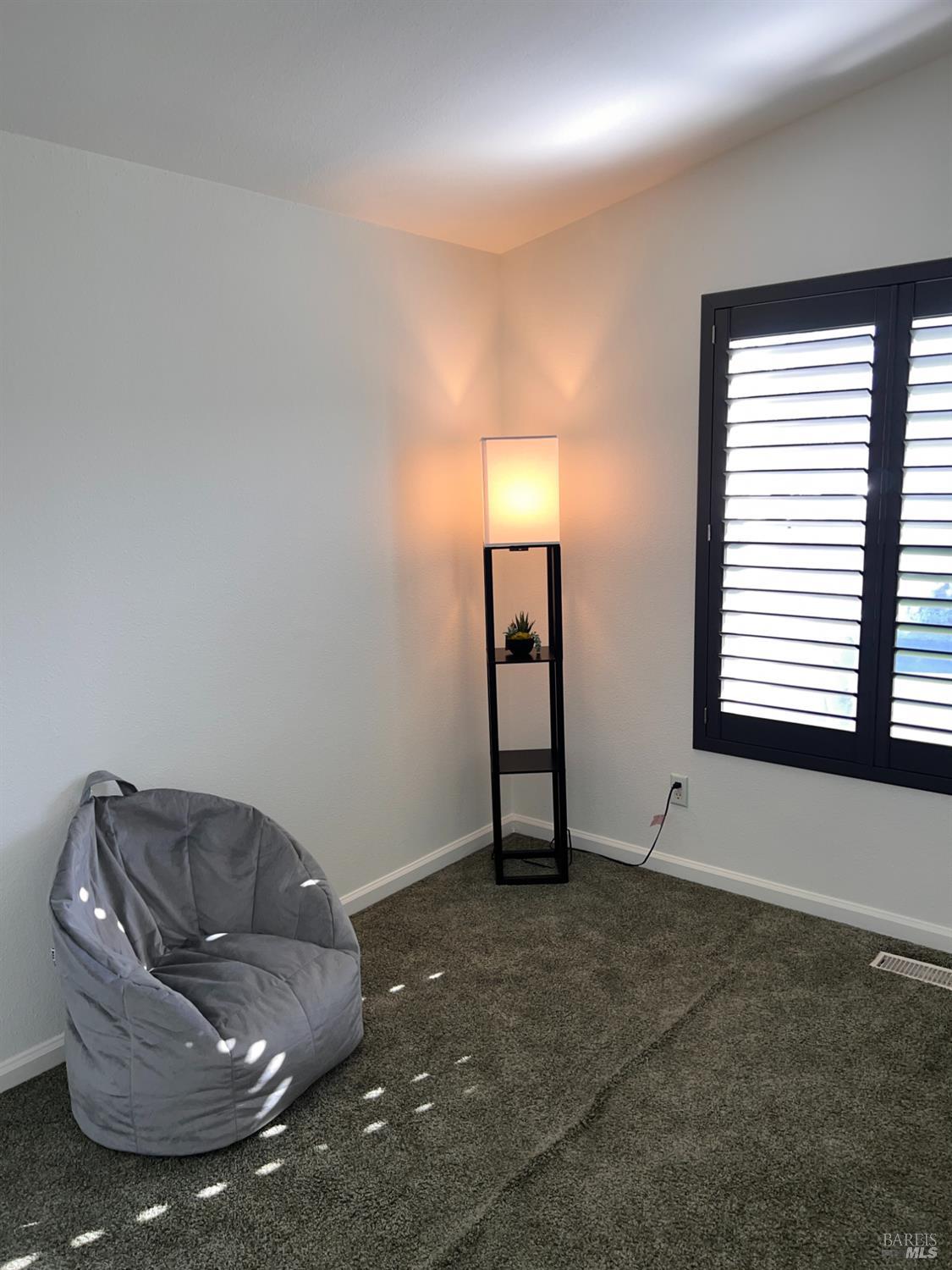 4433 Solano Avenue Napa CA 94558