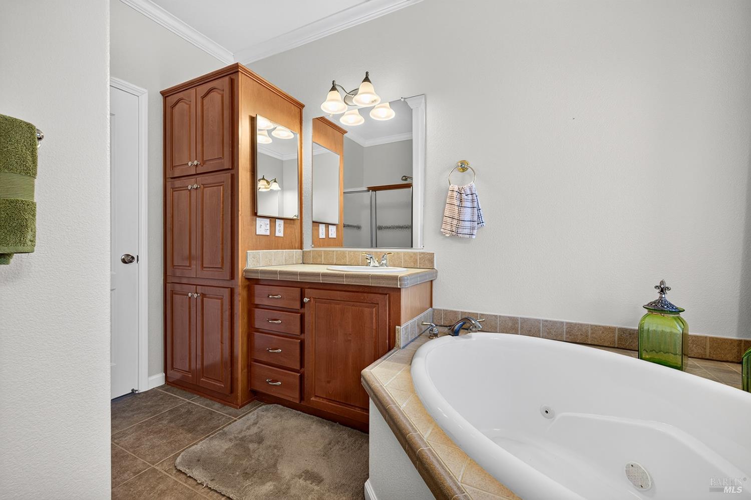 920 Champagne Circle N Calistoga CA 94515