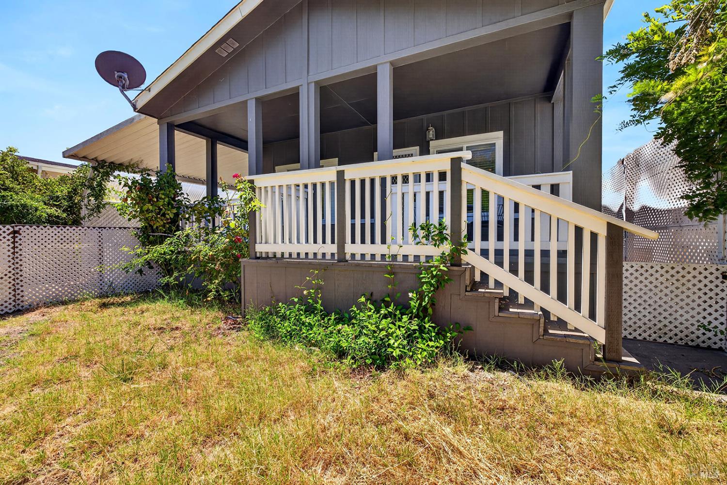 920 Champagne Circle N Calistoga CA 94515