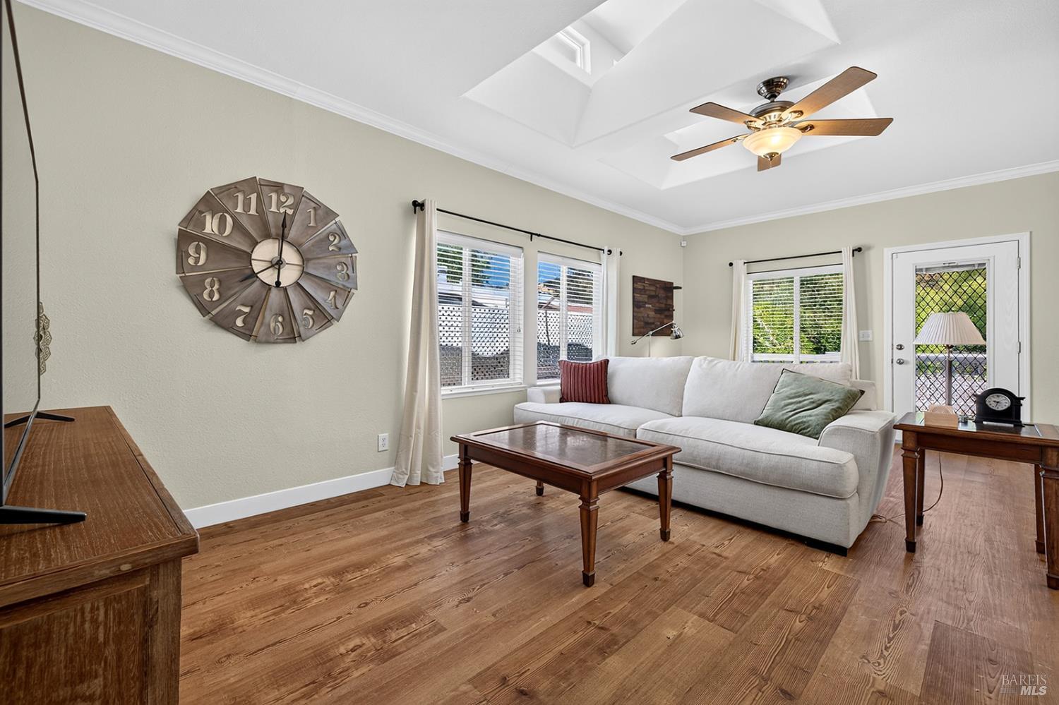 920 Champagne Circle N Calistoga CA 94515