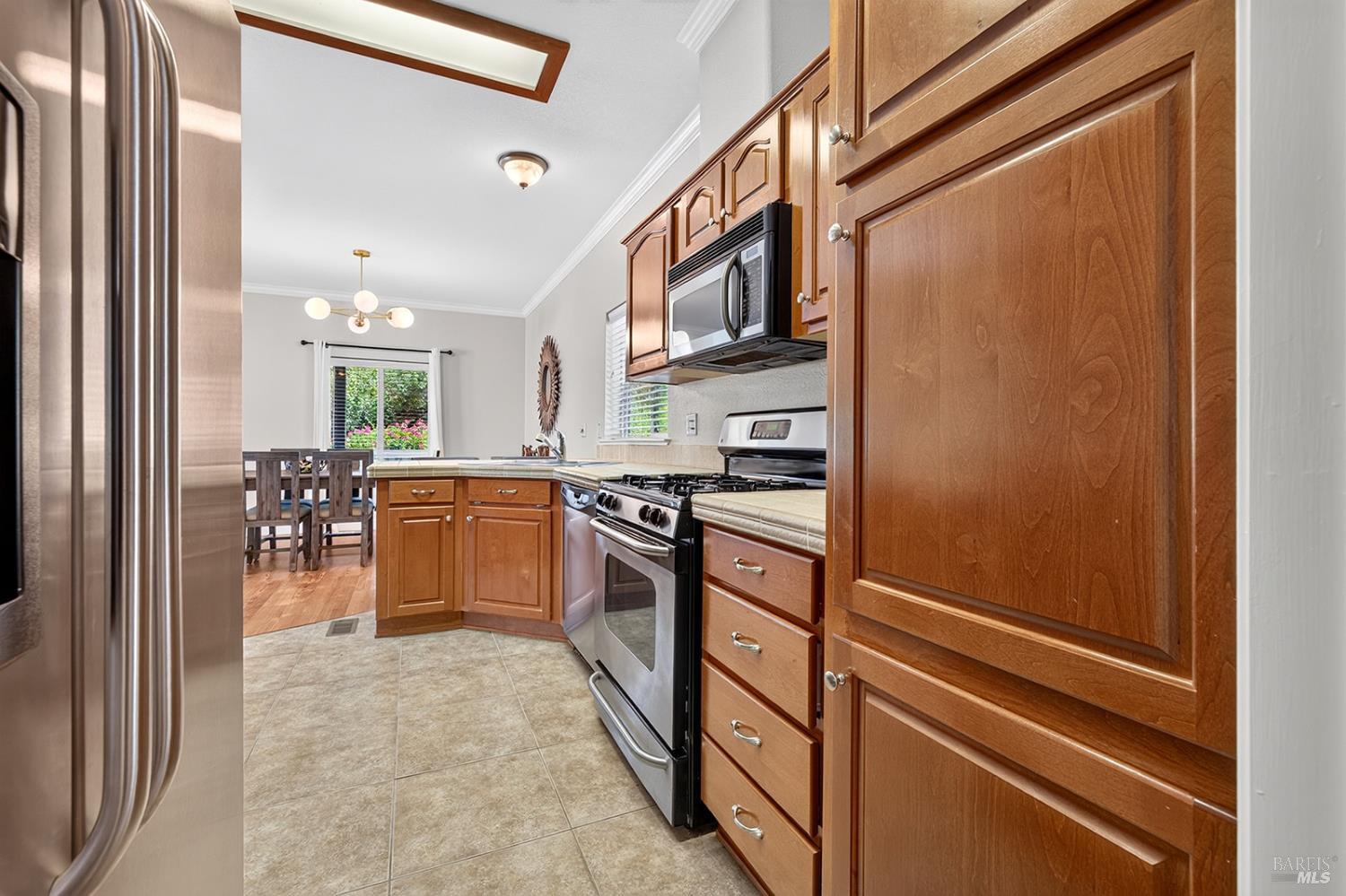 920 Champagne Circle N Calistoga CA 94515