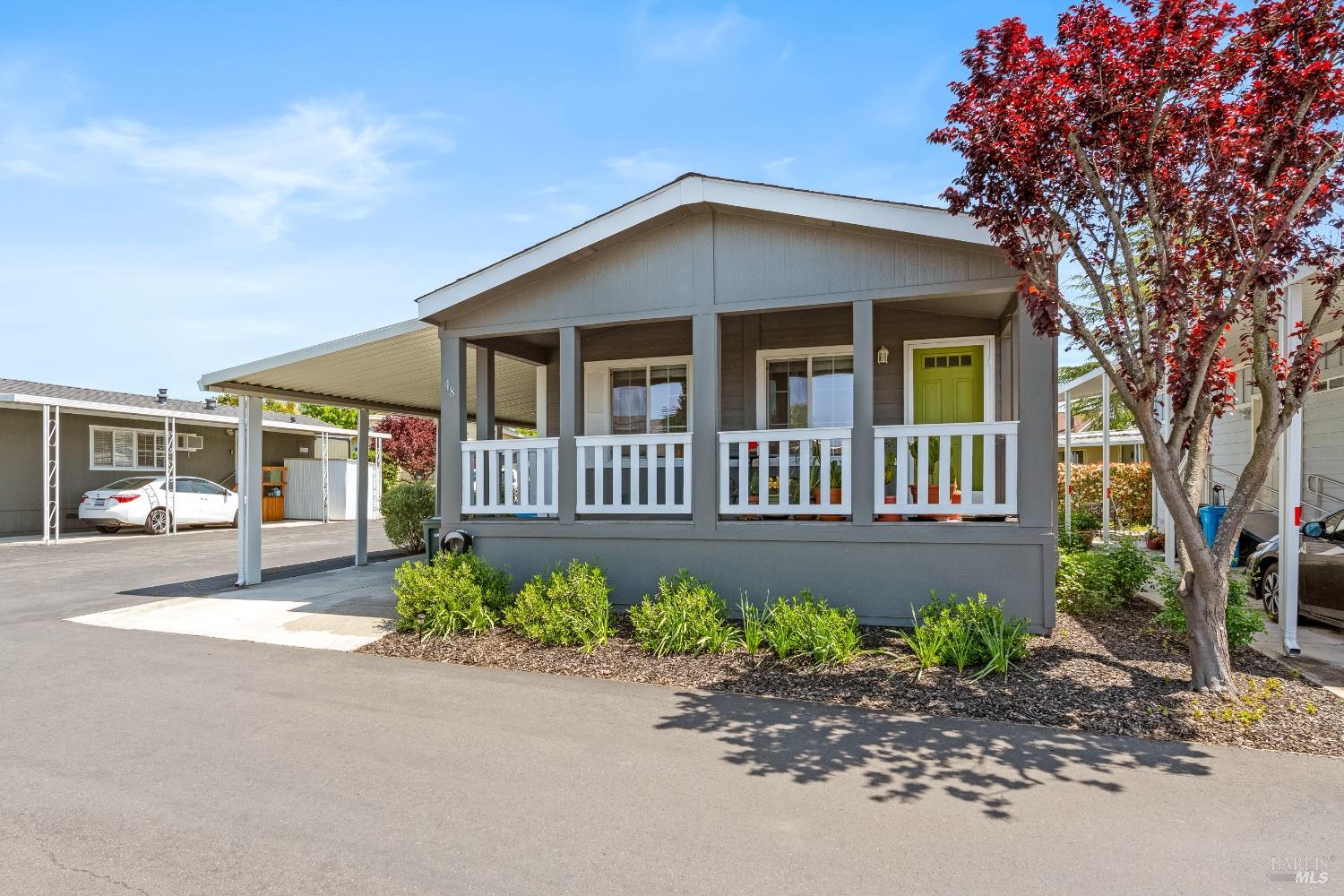 48 Oakwood Drive Petaluma CA 94954