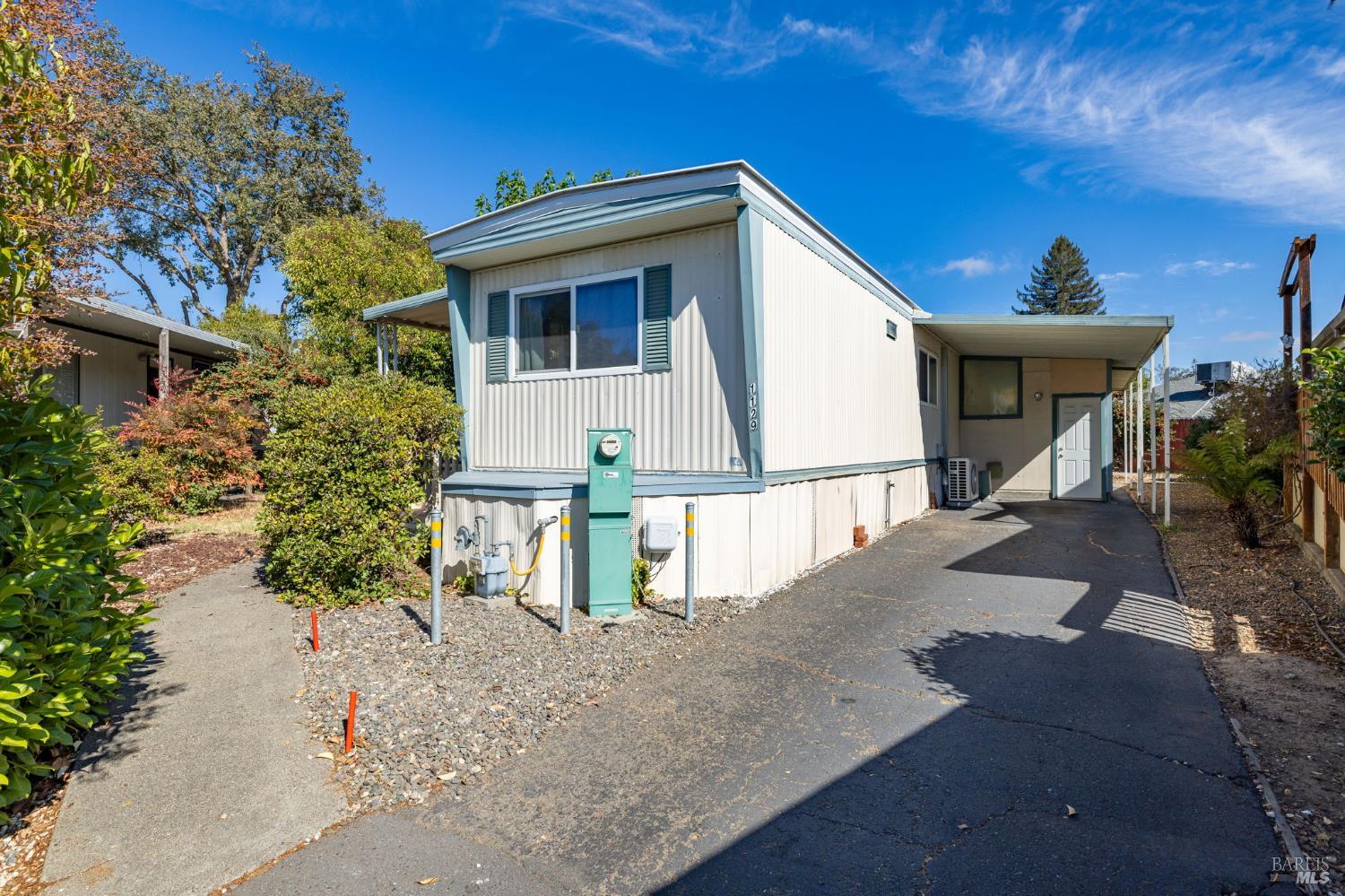 1129 Adrienne Way Santa Rosa CA 95401