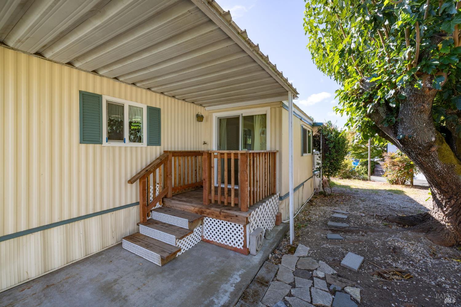 1129 Adrienne Way Santa Rosa CA 95401