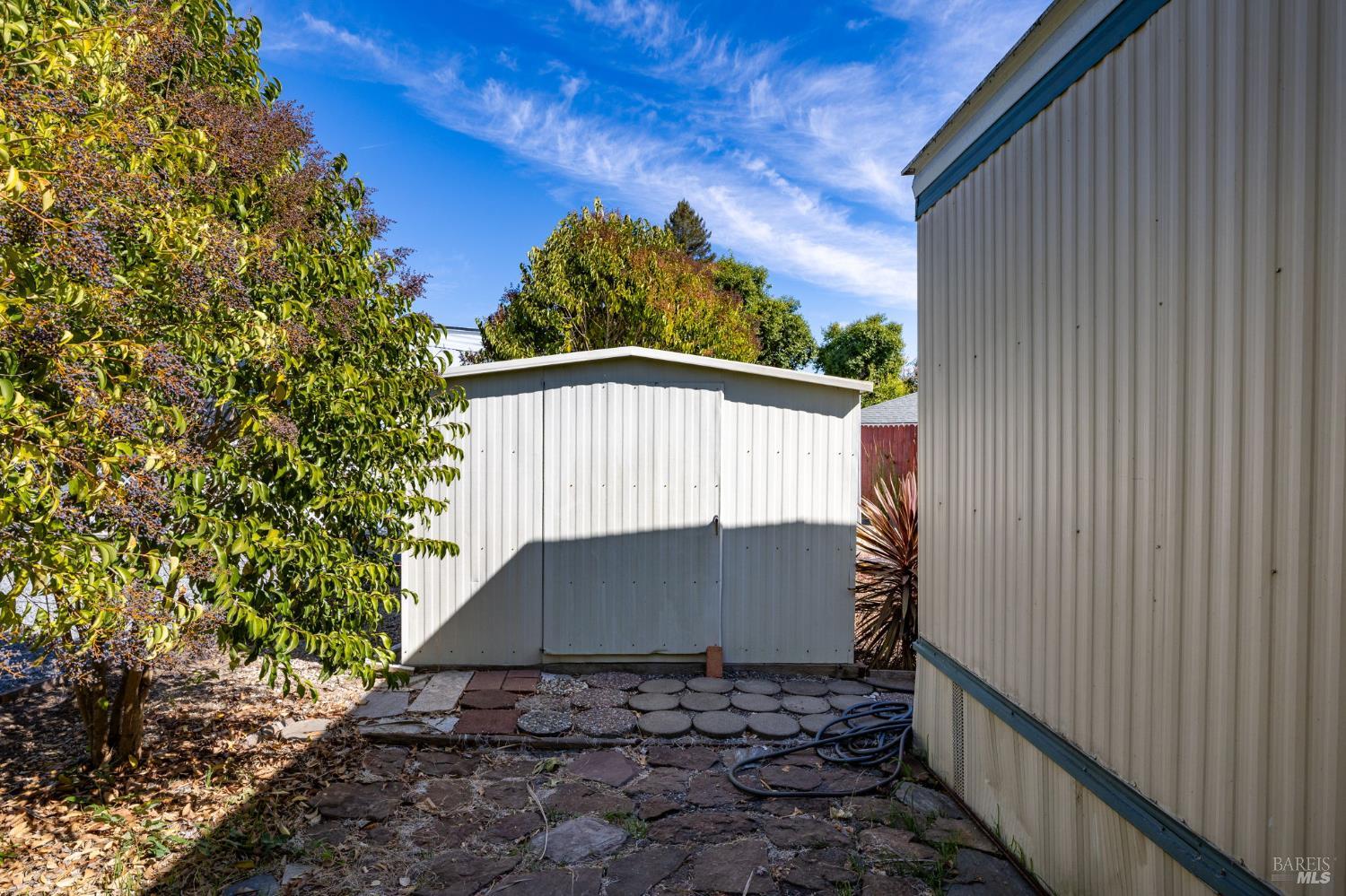 1129 Adrienne Way Santa Rosa CA 95401