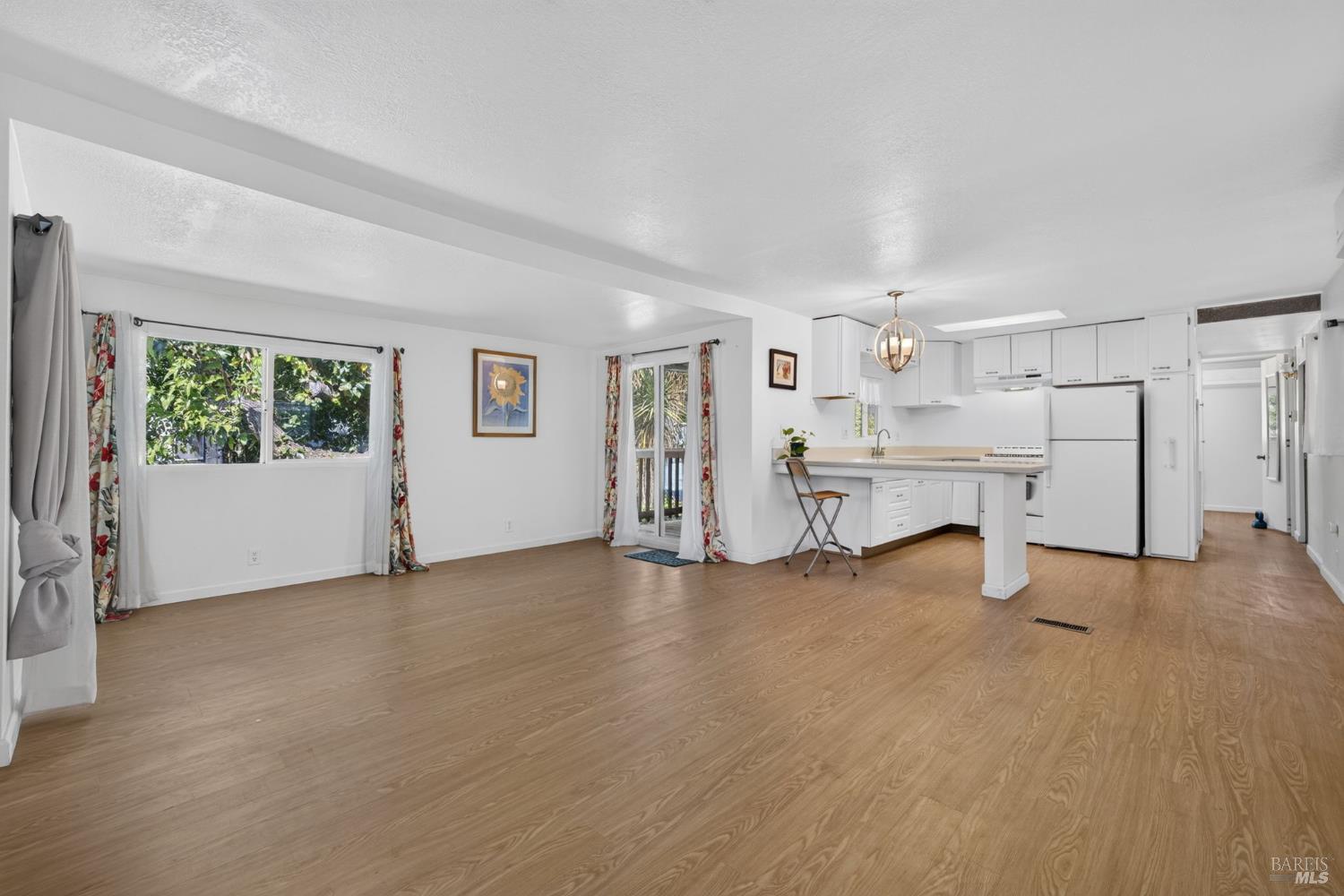 1129 Adrienne Way Santa Rosa CA 95401