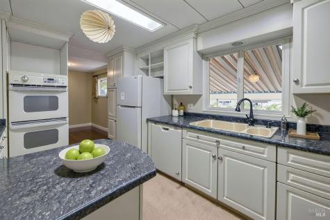 56 Club View Drive Novato CA 94949