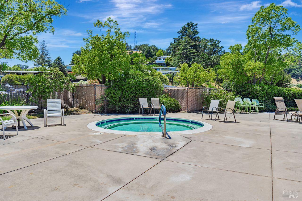 56 Club View Drive Novato CA 94949
