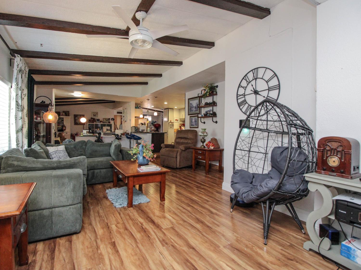 4226 Floral Sacramento CA 95834