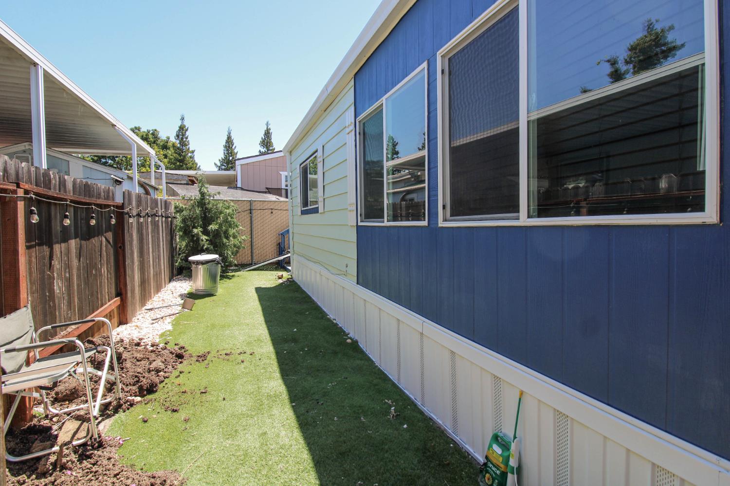 4226 Floral Sacramento CA 95834