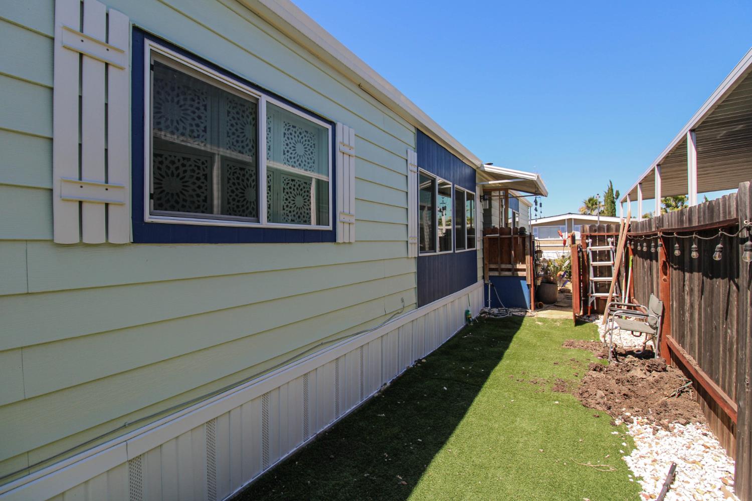 4226 Floral Sacramento CA 95834
