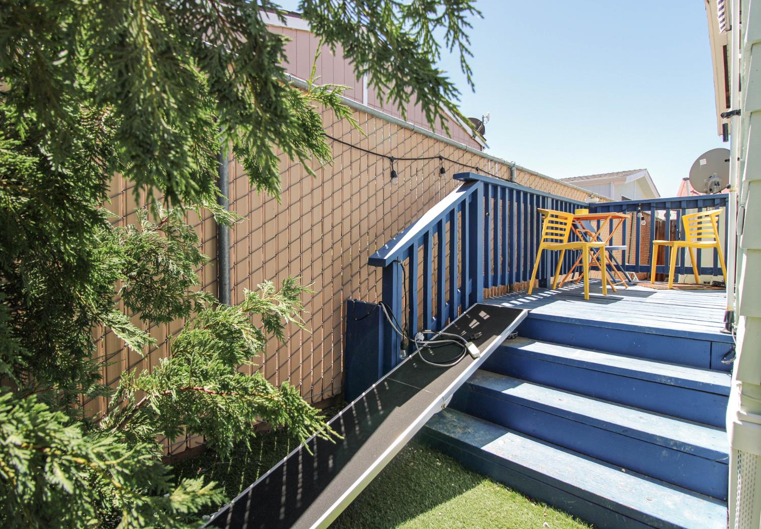4226 Floral Sacramento CA 95834