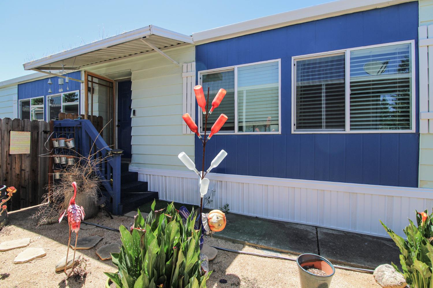 4226 Floral Sacramento CA 95834