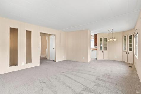 173 Circulo Monterey Rohnert Park CA 94928
