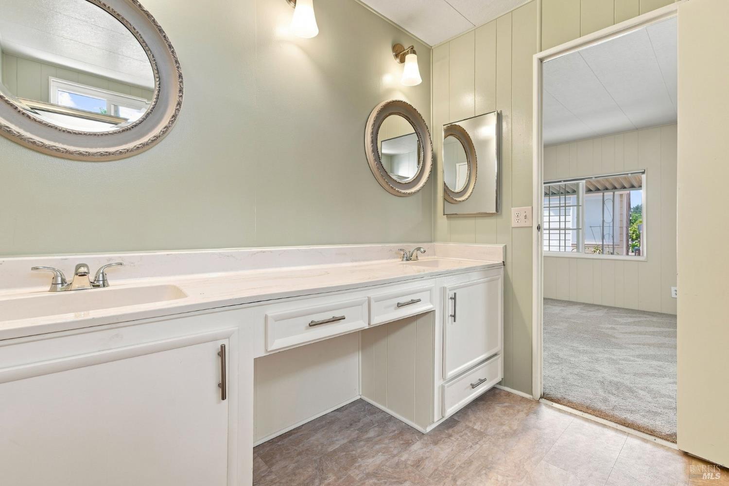 173 Circulo Monterey Rohnert Park CA 94928