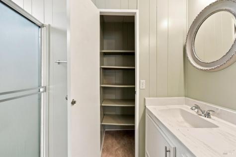 173 Circulo Monterey Rohnert Park CA 94928