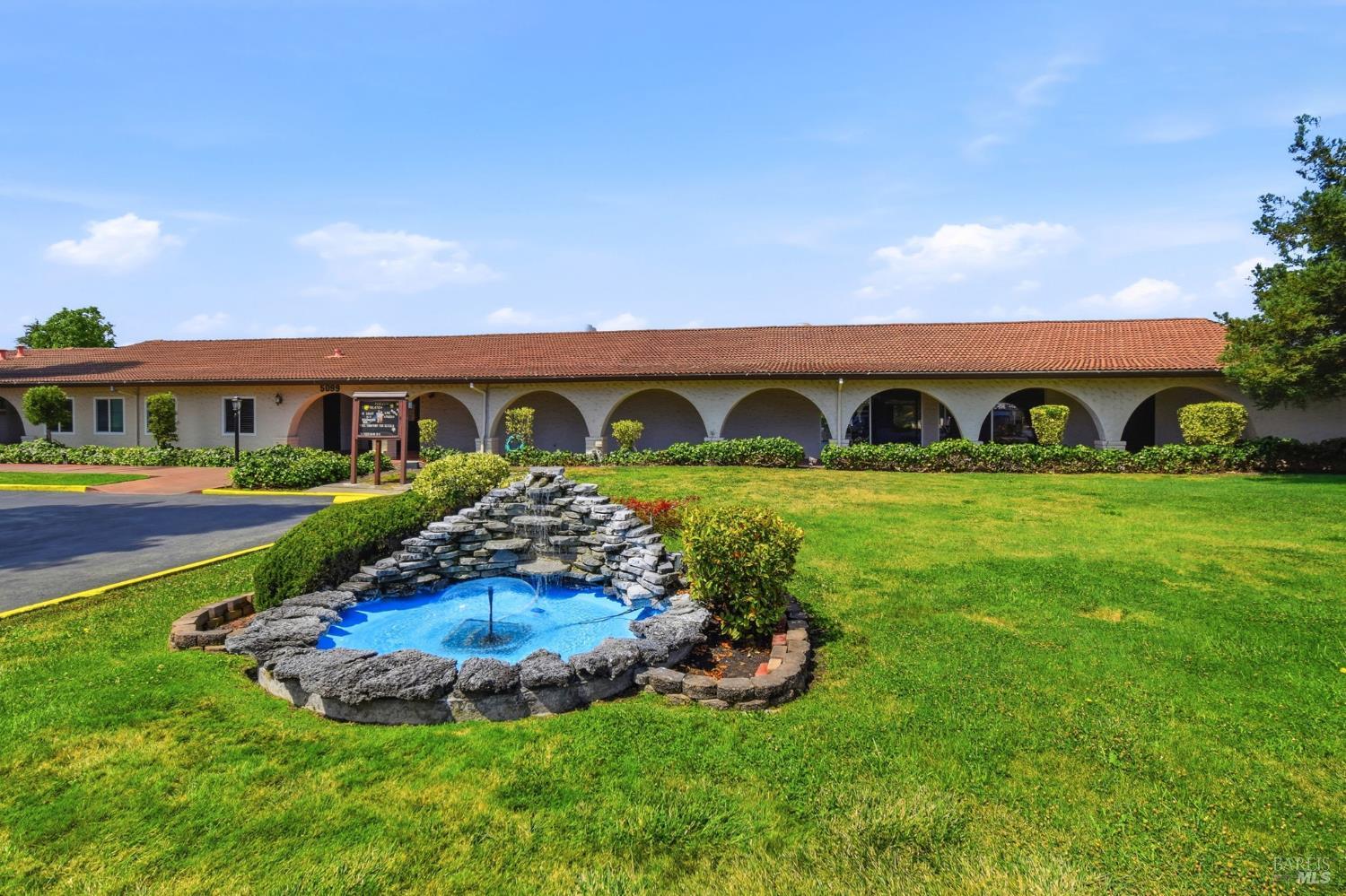 173 Circulo Monterey Rohnert Park CA 94928