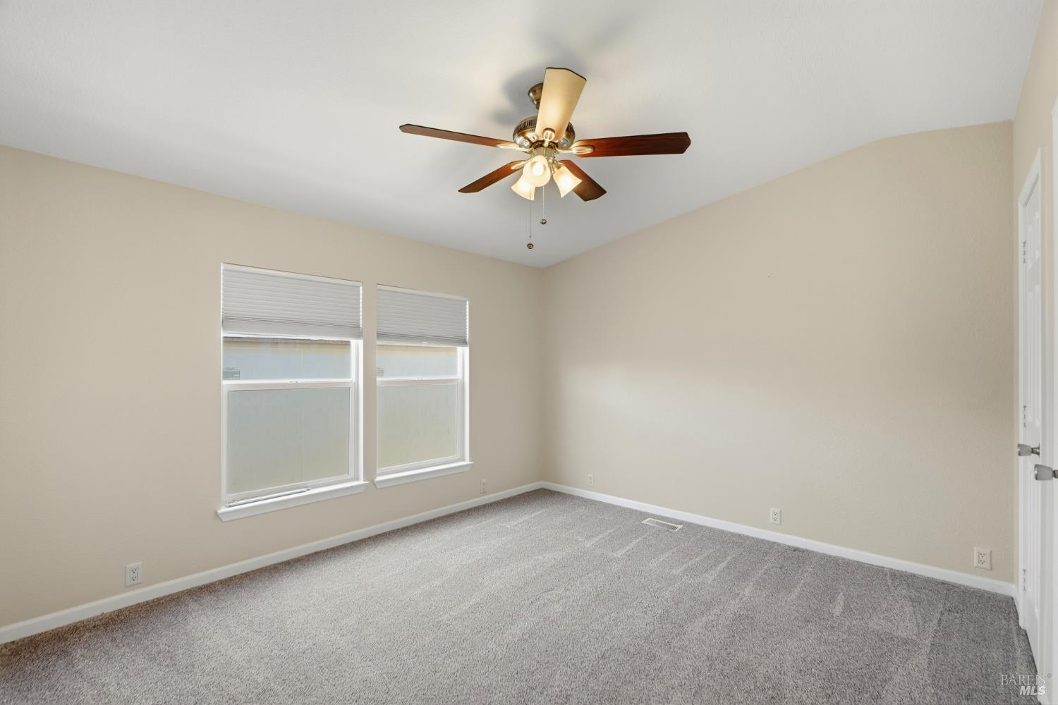 52 Oriole Way Santa Rosa CA 95409