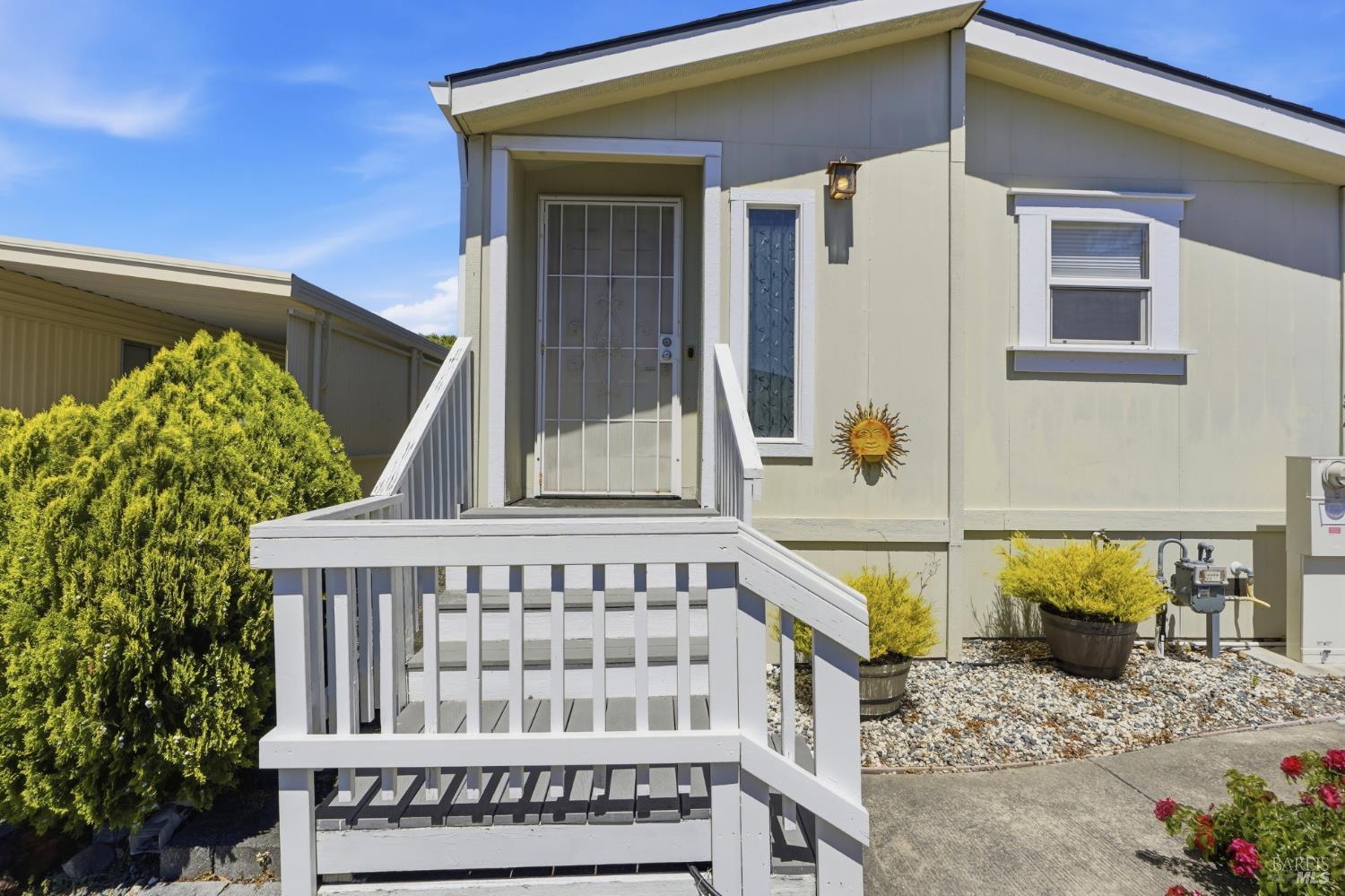 52 Oriole Way Santa Rosa CA 95409