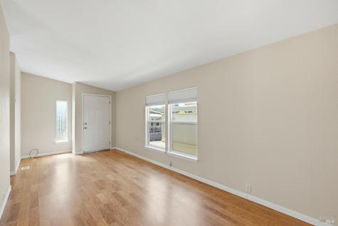 52 Oriole Way Santa Rosa CA 95409
