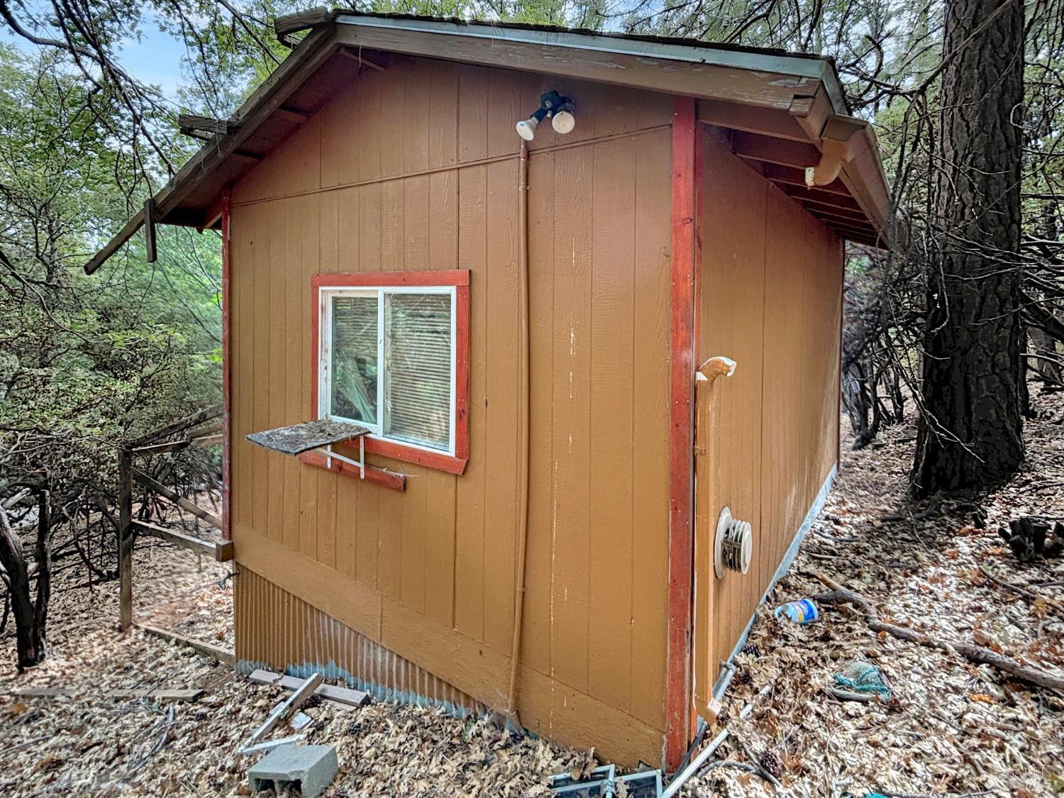 11690 Loch Lomond Road Middletown CA 95461