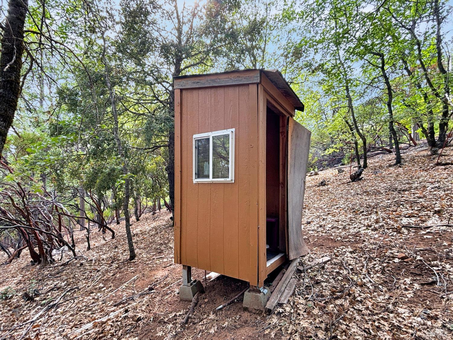 11690 Loch Lomond Road Middletown CA 95461