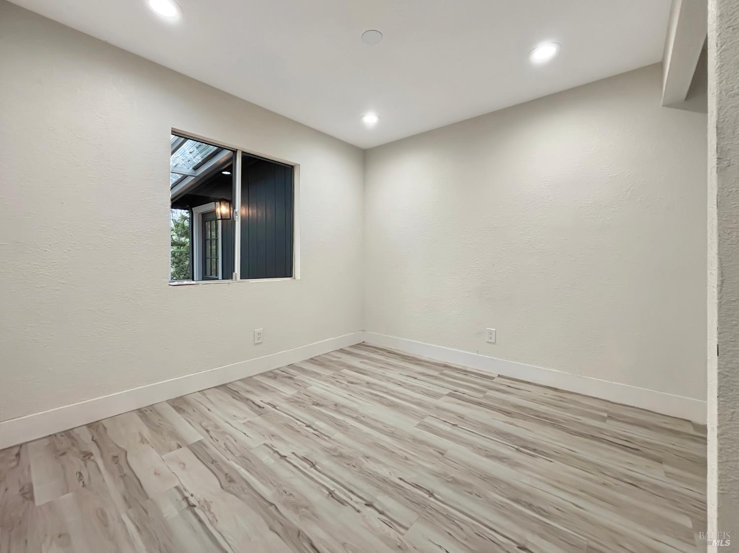11690 Loch Lomond Road Middletown CA 95461