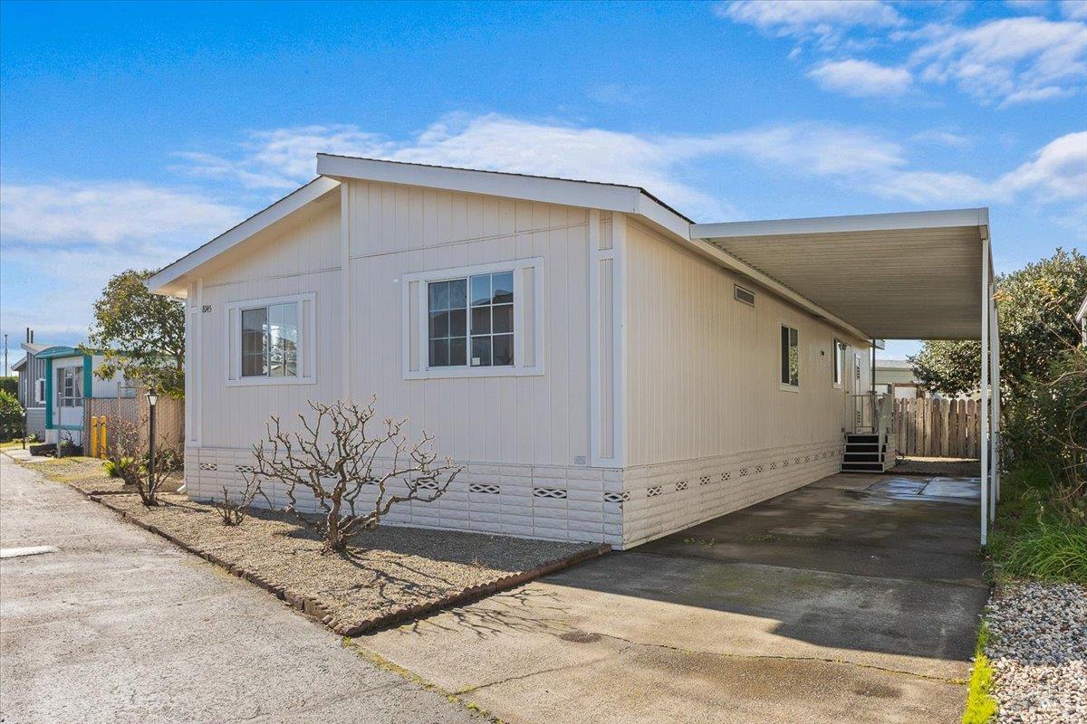 8145 Willow Street Windsor CA 95492