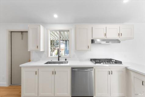 8145 Willow Street Windsor CA 95492