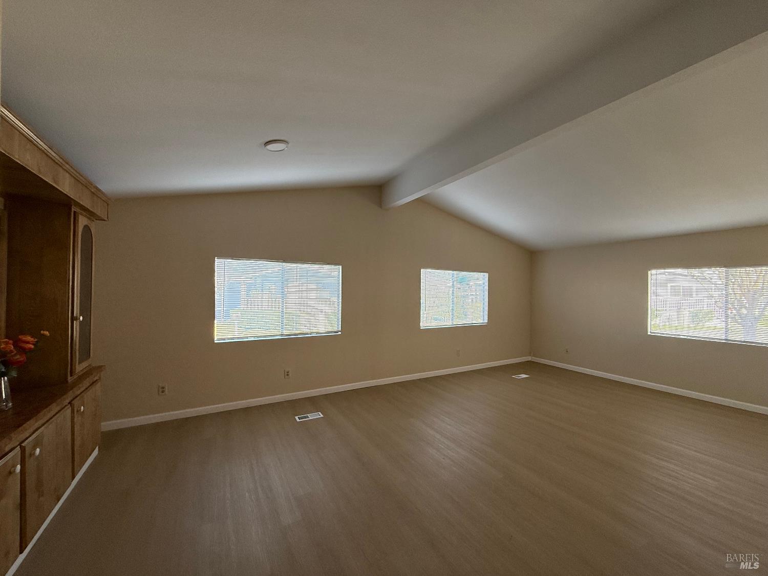 190 Apple Lane Santa Rosa CA 95407