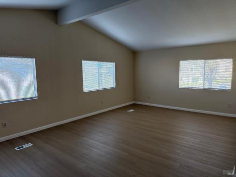 190 Apple Lane Santa Rosa CA 95407