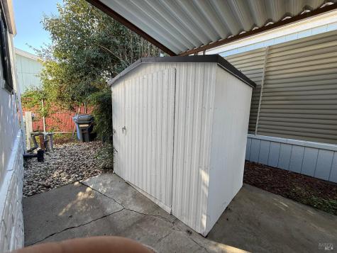 190 Apple Lane Santa Rosa CA 95407