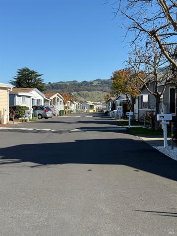 190 Apple Lane Santa Rosa CA 95407