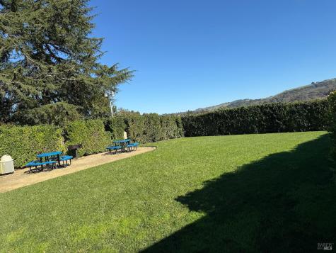 190 Apple Lane Santa Rosa CA 95407