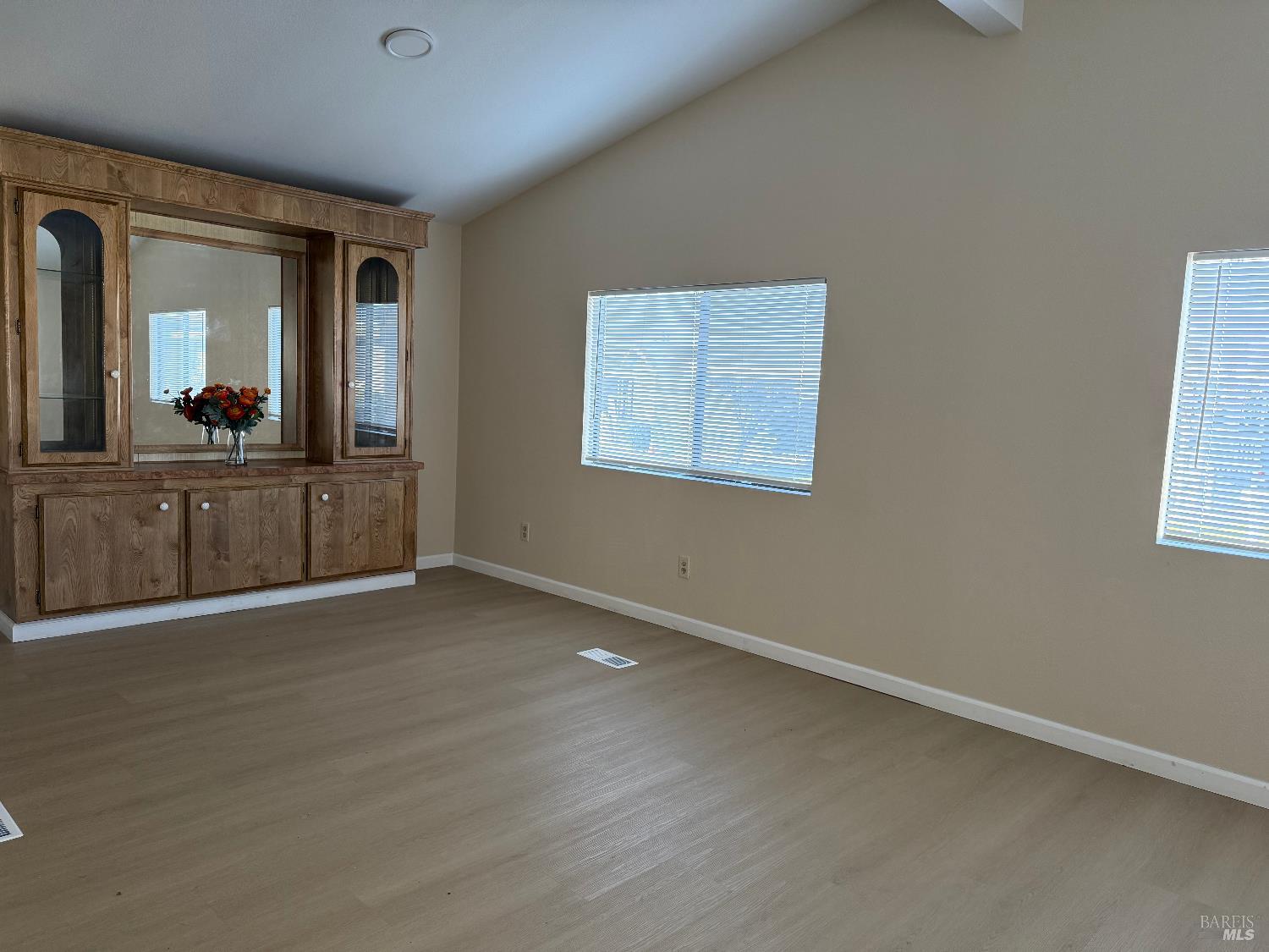 190 Apple Lane Santa Rosa CA 95407