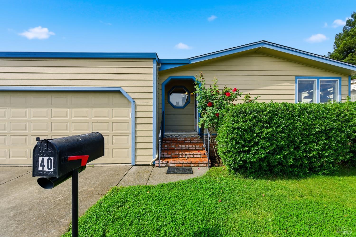 40 Falcon Crest Circle Napa CA 94558