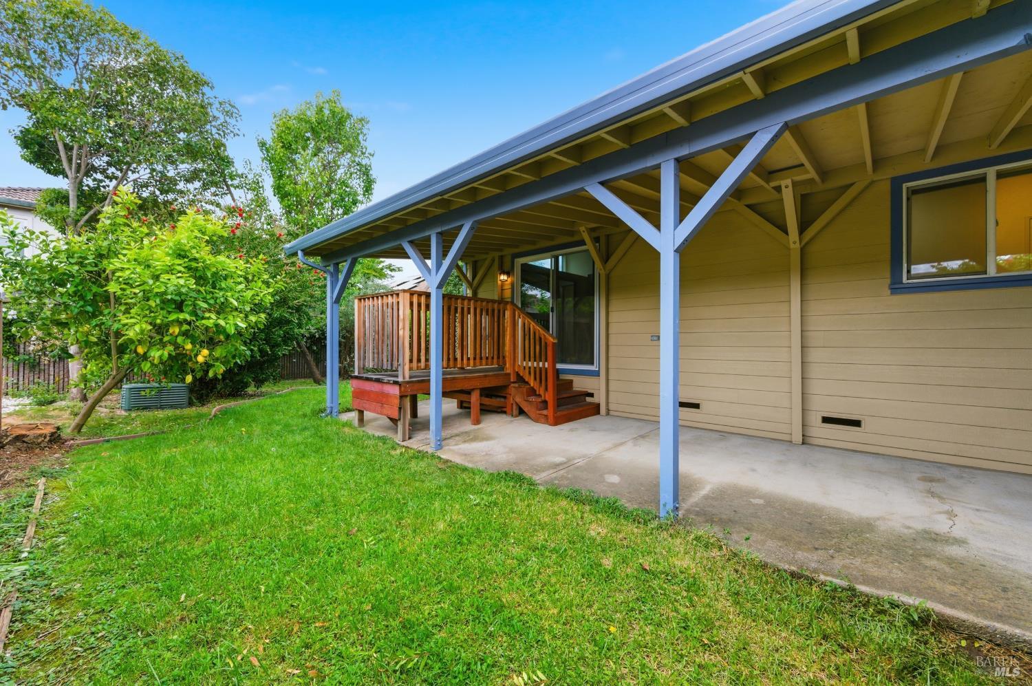 40 Falcon Crest Circle Napa CA 94558
