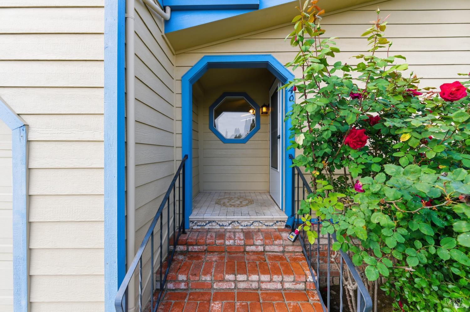 40 Falcon Crest Circle Napa CA 94558