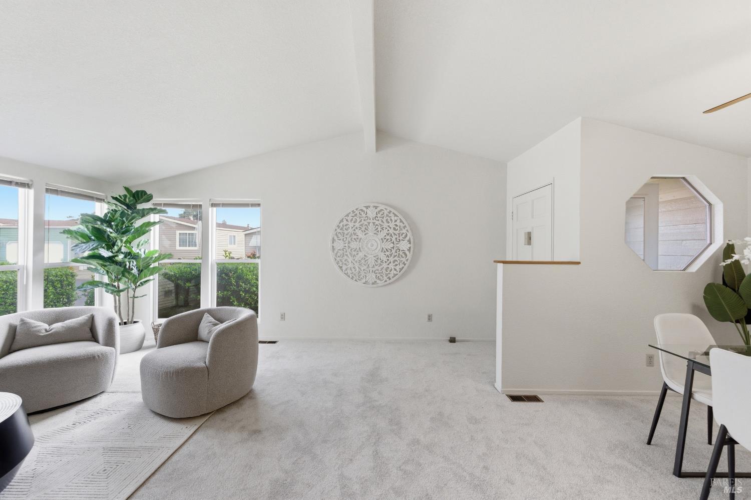 40 Falcon Crest Circle Napa CA 94558